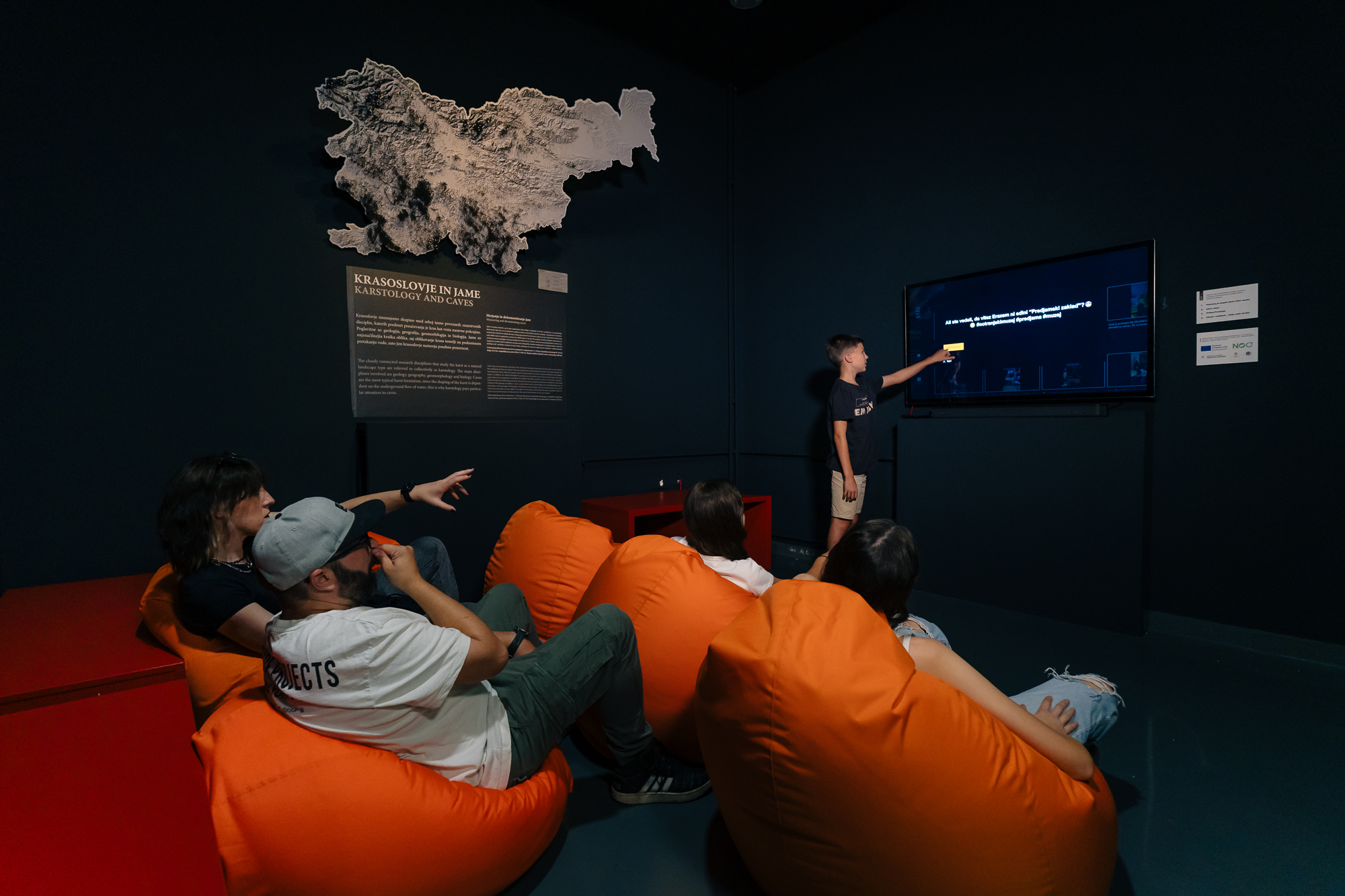 NotrMuzej-Promo-1__A676120_BeGR8-Media_Manjse